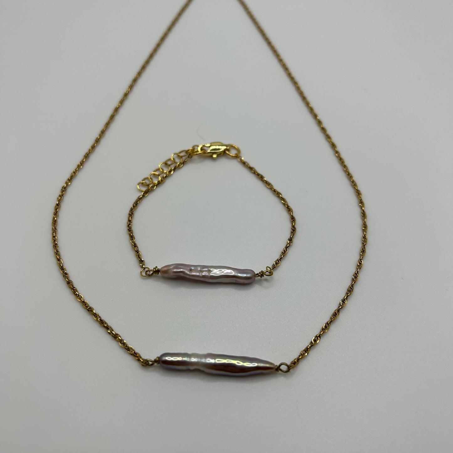Xenia Necklace and Bracelet Set